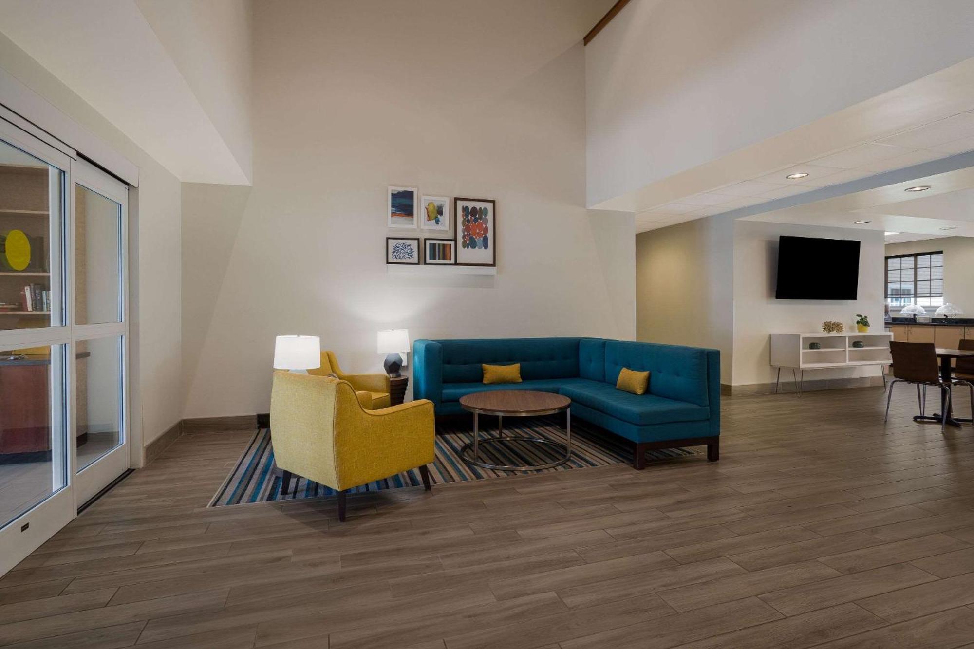 Mainstay Suites Wilmington - University Area מראה חיצוני תמונה