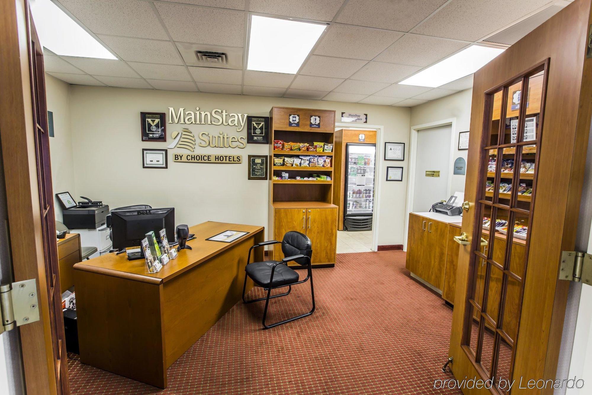 Mainstay Suites Wilmington - University Area מראה חיצוני תמונה