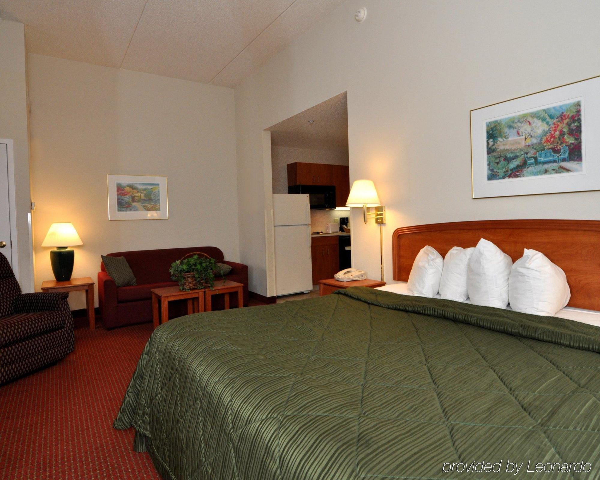 Mainstay Suites Wilmington - University Area מראה חיצוני תמונה