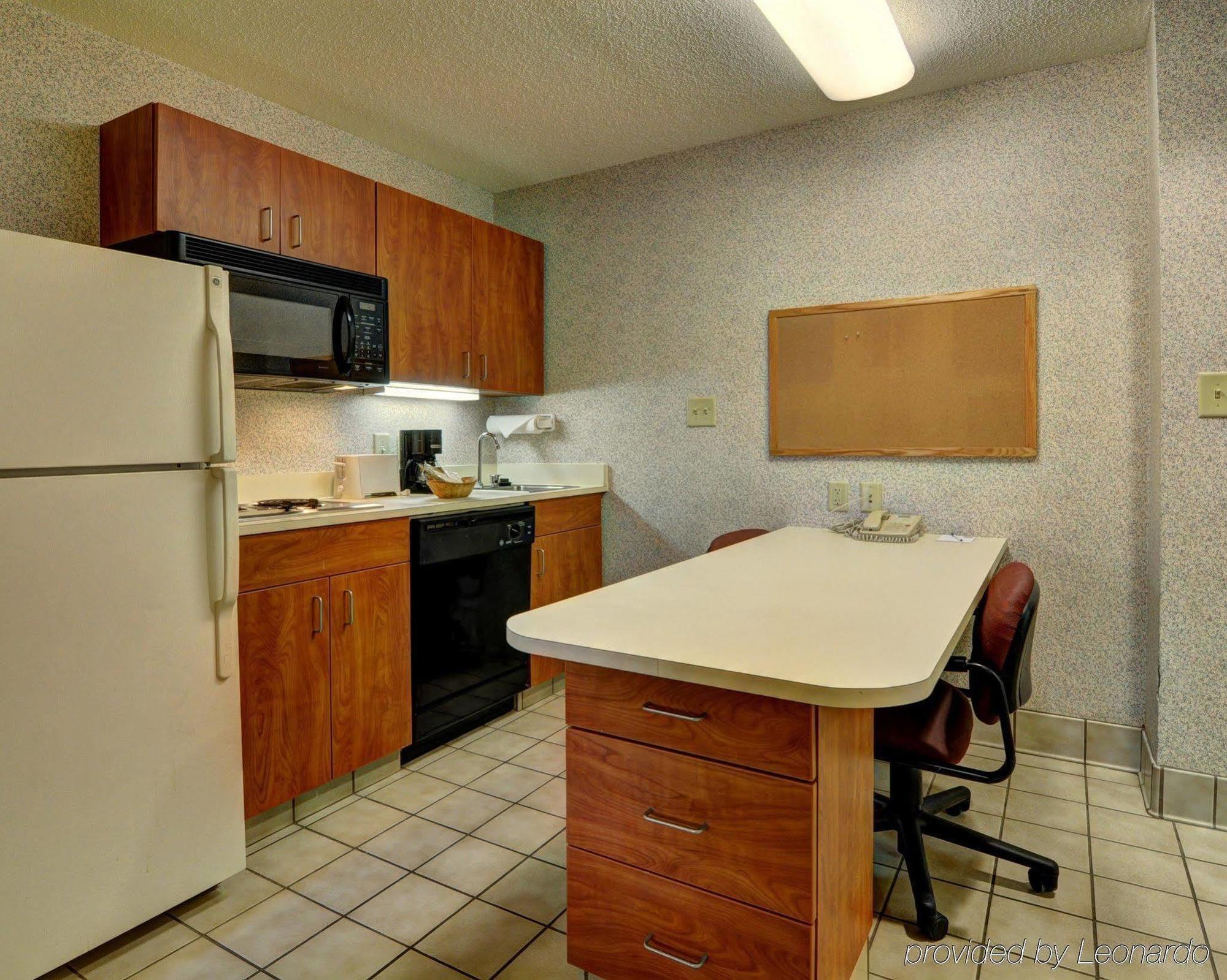 Mainstay Suites Wilmington - University Area מראה חיצוני תמונה